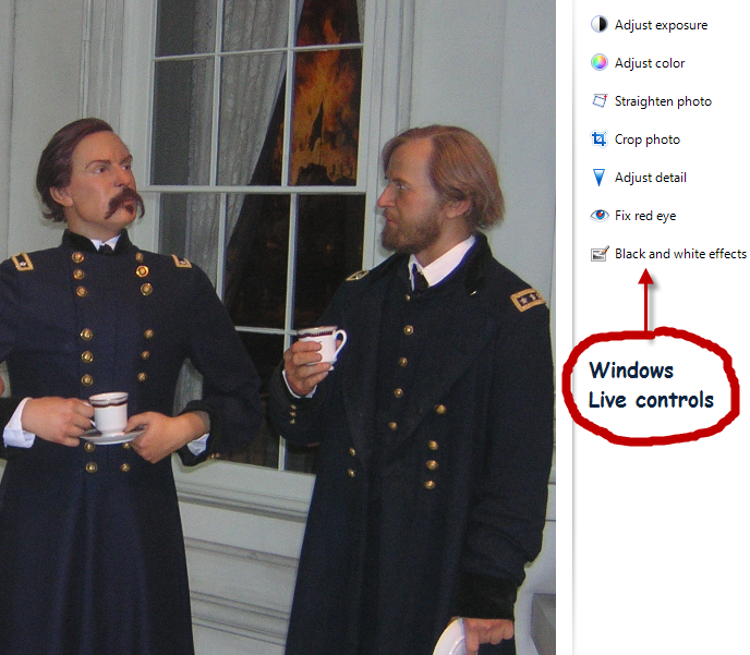 windowslivegallery U.S. Grant talks things over with General McClellan